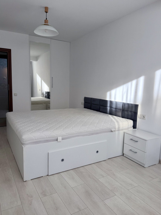 Apartament 2 camere, parcare ,et 1 bloc cu lift,zona Eroilor Residence