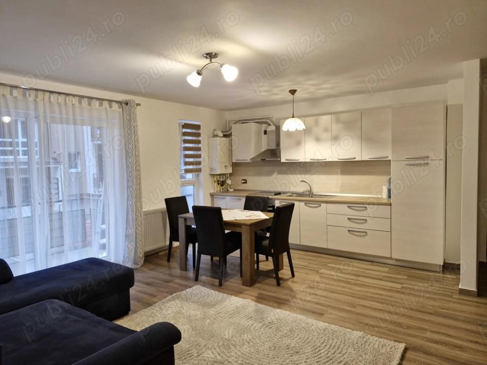 Apartament cu 2 camere, 49 mp, balcon, zona Eroilor