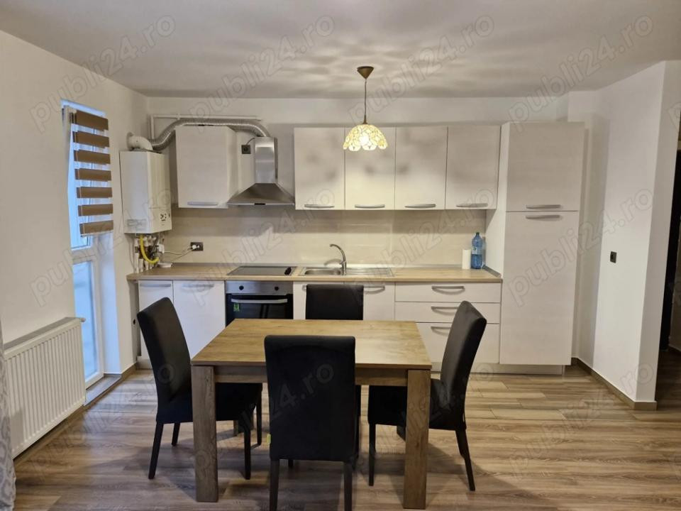 Apartament cu 2 camere, 49 mp, balcon, zona Eroilor