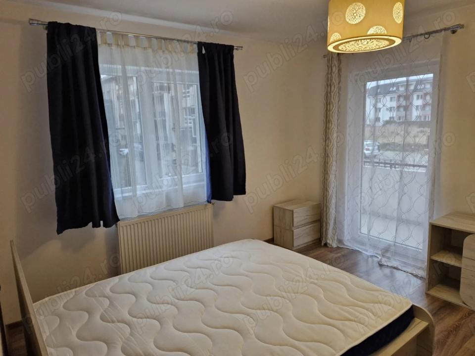 Apartament cu 2 camere, 49 mp, balcon, zona Eroilor