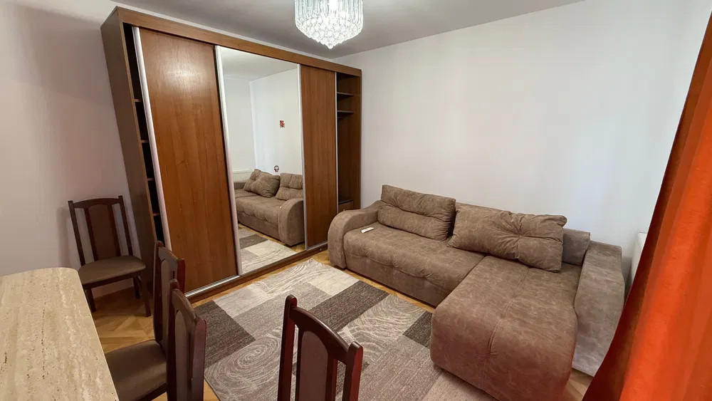Ideal locuinta sau investitie, apartament 2 camere mobilat cu parcare, Floresti