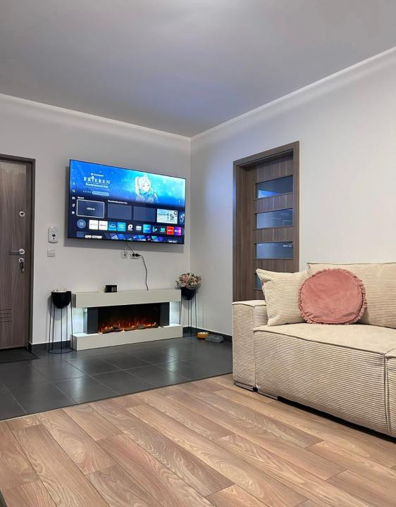 APARTAMENT CU 3 CAMERE SI GRADINA, ZONA STEJARULUI