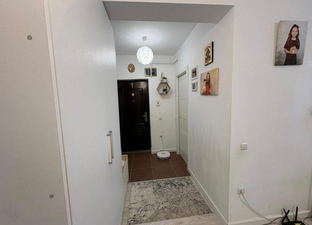 APARTAMENT CU 2 CAMERE,ETAJ INTERMEDIAR,PARCARE, ZONA FLORILOR