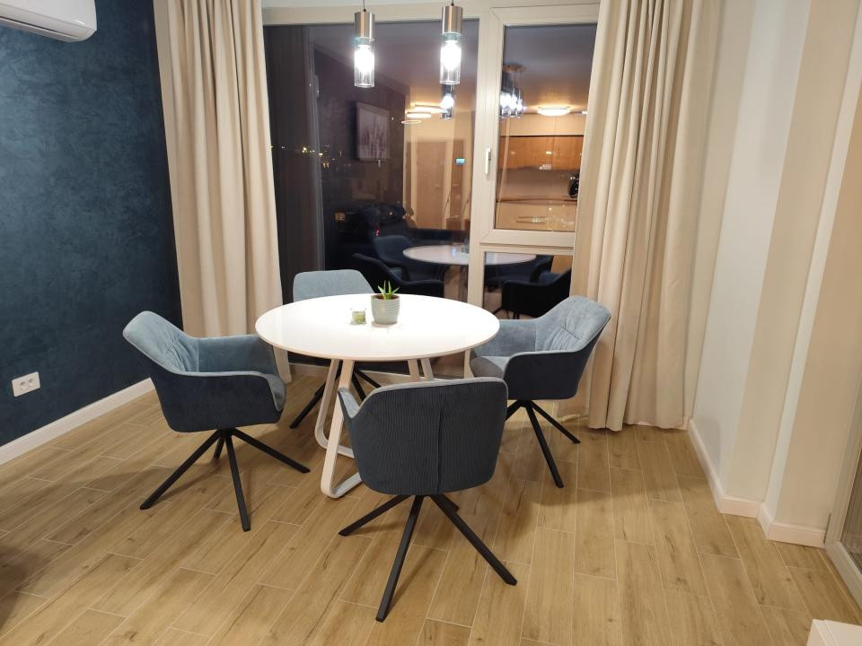 Apartament 2 camere, parcare subterana, zona Iulius Mall