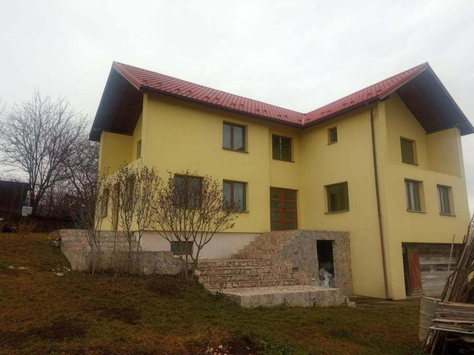 Casa individuala Chinteni 273mp cu teren 1.000mp D+P+E+Pod 