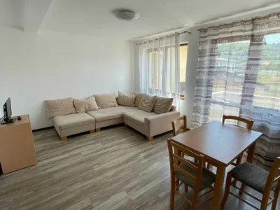 Apartament cu 2 camere, 44 mp, parcare, zona Terra