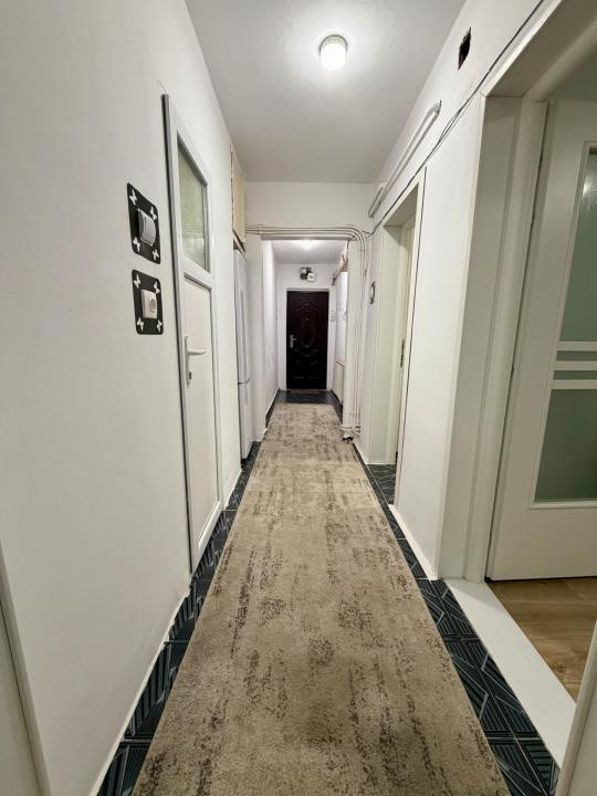 Apartament lângă Academia de muzică , Mănăstur,parter inalt