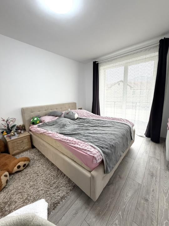 Apartament 58 mp utili+balcon ,zona Florilor,et 1 