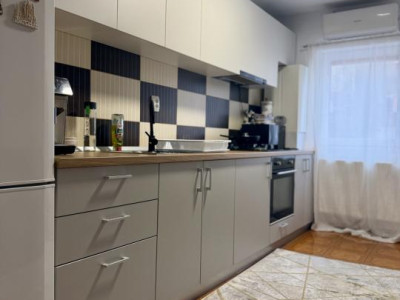 Apartament cu 3 camere,etaj 1 