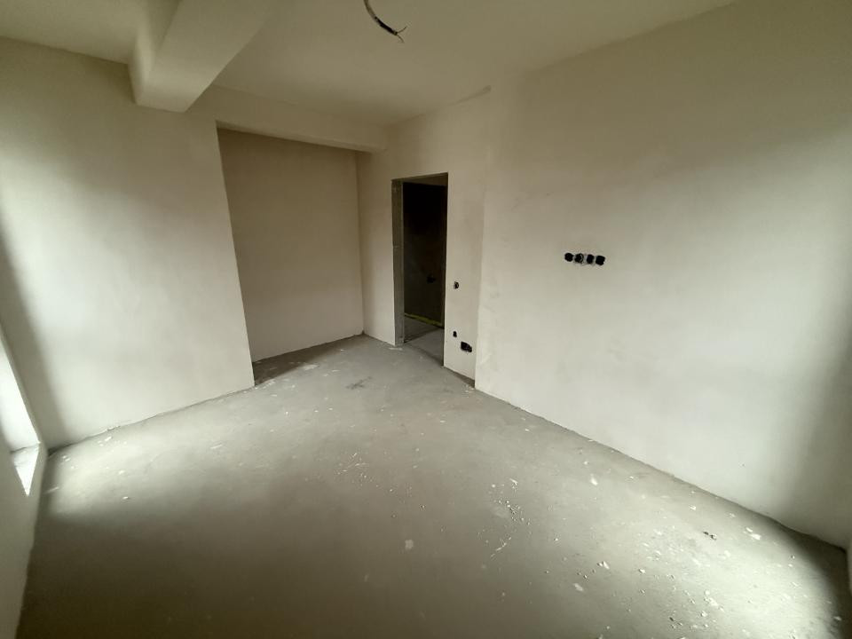 Duplex cu garaj 5 camere - 123,57 mp utili -  Floresti!