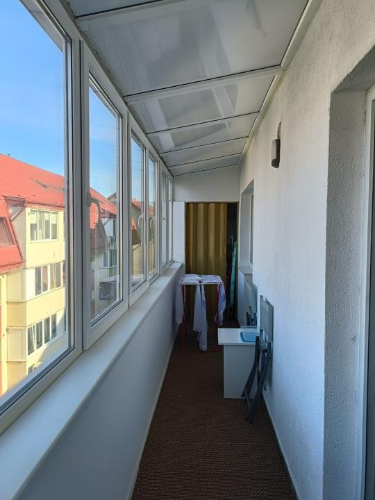 Apartament cu  2camere,etaj intermediar,zona Eroilor