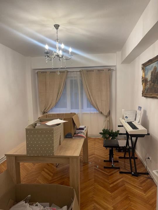 Apartament cu 2 camere decomandate, zona Interservisan