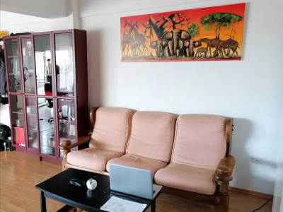 Apartament cu 2 camere, 62 mp, etaj intemediar, Zona strazii Bucuresti
