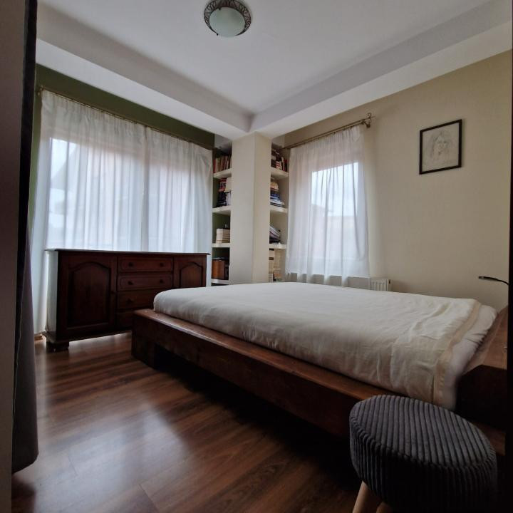 Apartament cu 2 camere, 46 mp, parcare, zona Stejarului