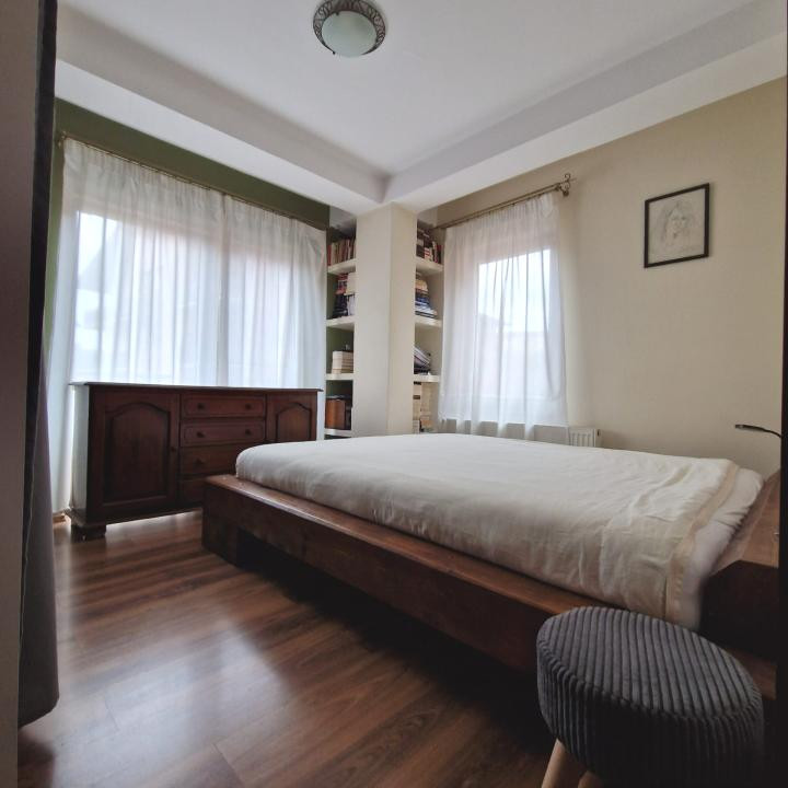 Apartament cu 2 camere, 46 mp, balcon, zona Stejarului