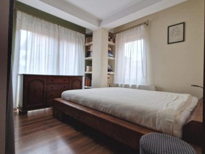 Apartament cu 2 camere, 46 mp, balcon, zona Stejarului