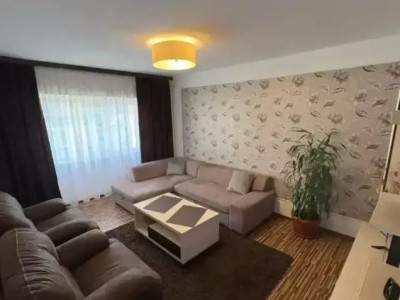 Apartament 3 camere, decomandat, 62 mp, etaj intemediar, zona strazii Bucuresti