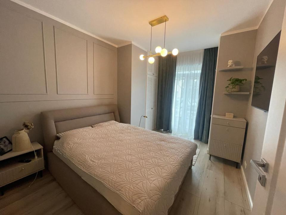 Apartament de 3 camere,55 mp,Ultramodern,Terasa 50 mp, Zona Buna Ziua