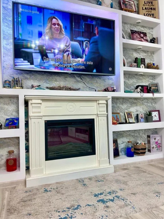 Apartament cu 3 camere, decomandat, parcare, zona Cetatii