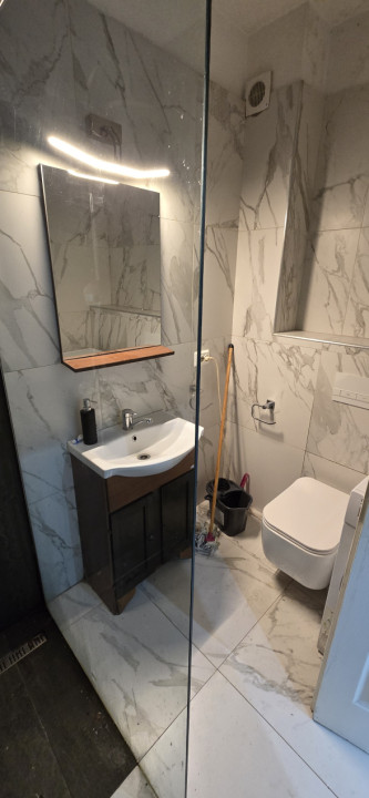 Se închiriază apartament cu 3 camere, 58 mp, mobilat complet. Baciu- zona Petrom