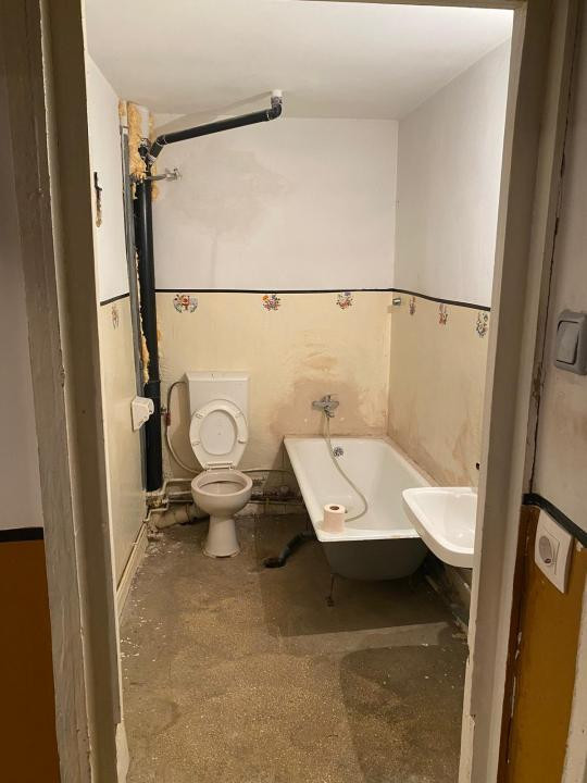 Apartament cu 2 camere decomandate,etaj intermediar,cartier Zorilor