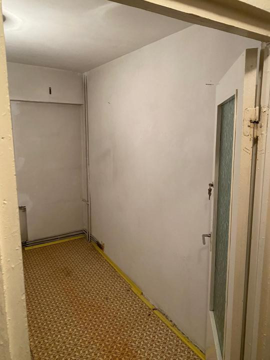 Apartament cu 2 camere decomandate,etaj intermediar,cartier Zorilor