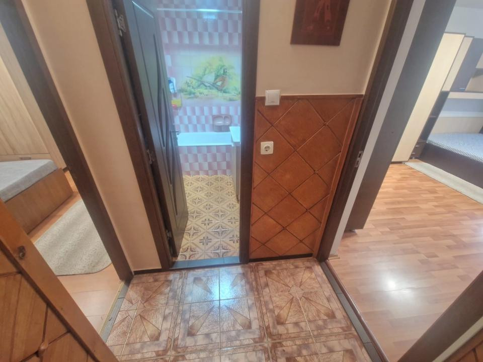 Apartament cu 2 camere decomandate,zona Iulius Mall