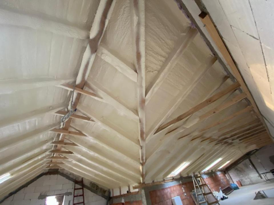 Spatiu Comercial, 258 MP, zona Podul Traian, ideal pentru clinica