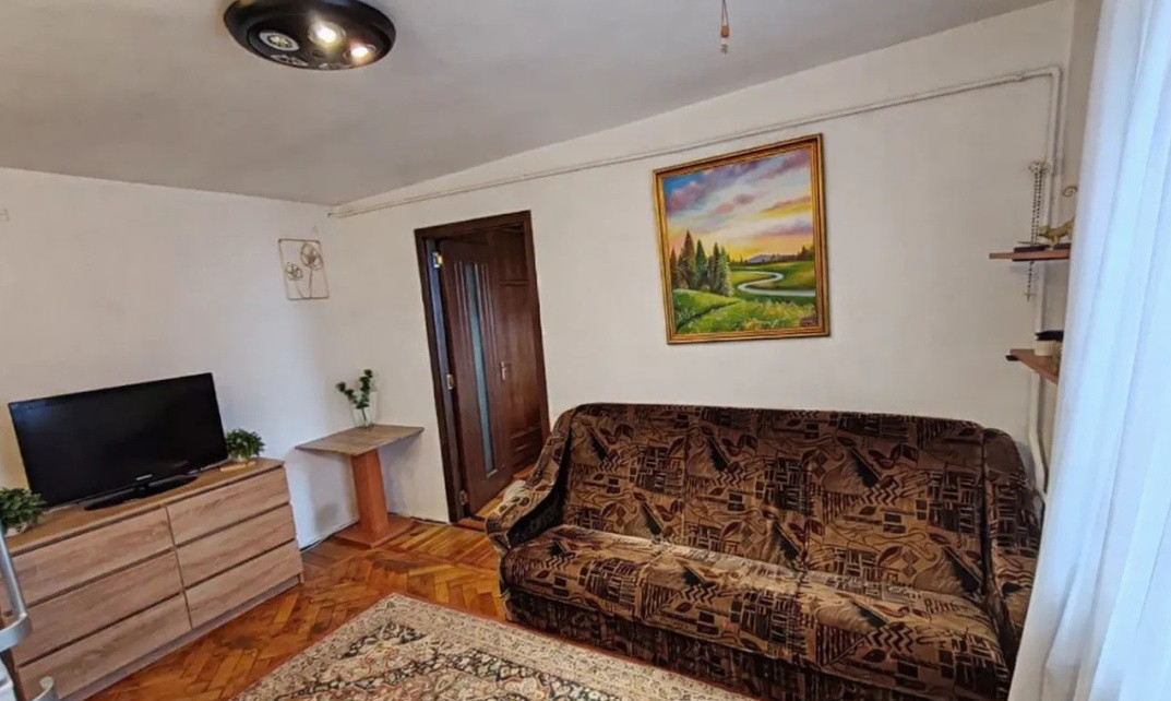 Apartament 2 camere, zona Piata Hermes