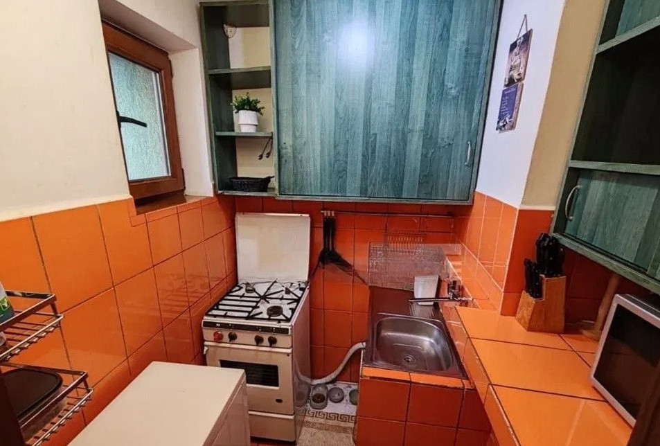 Apartament 2 camere, zona Piata Hermes