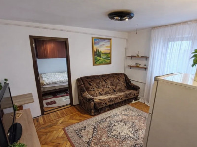 Apartament 2 camere, zona Piata Hermes