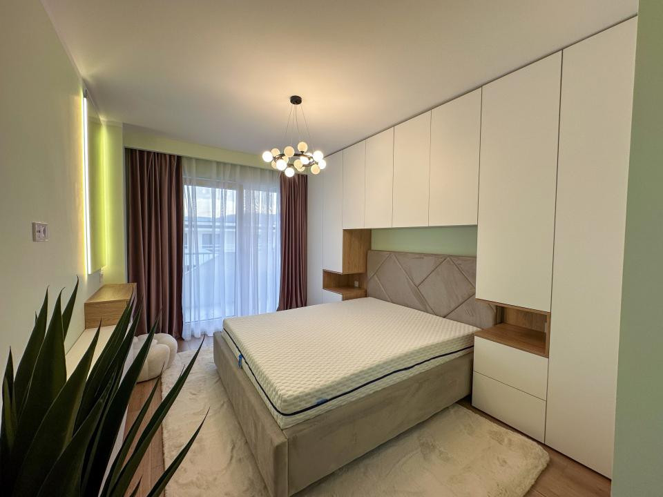 Apartament ultrafinisat 3 camere, Eroilor, Florești!