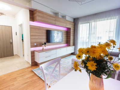 Chirie apartament 2 camere, 60mp in A. Muresanu cu parcare