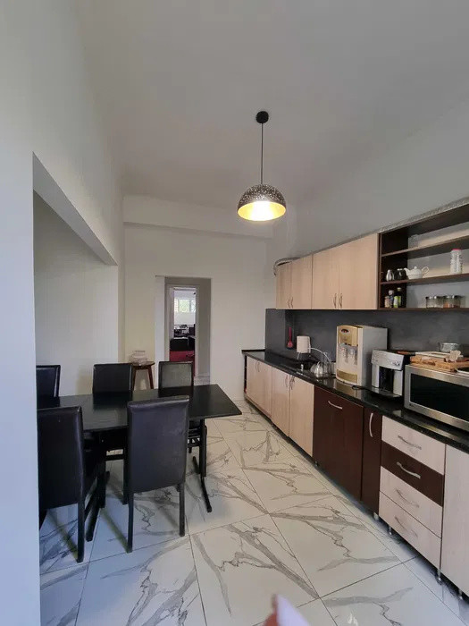 De Inchiriat! Spatiu de birouri, 150 mp, terasa, Zona Andrei Muresanu