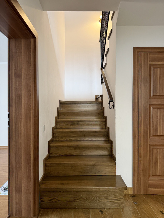 Duplex 120 mp utili, zona Florilor, disponibil imediat 