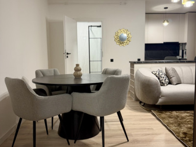 Penthouse la cheie | 75 mp + terasă spectaculoasă 50 mp