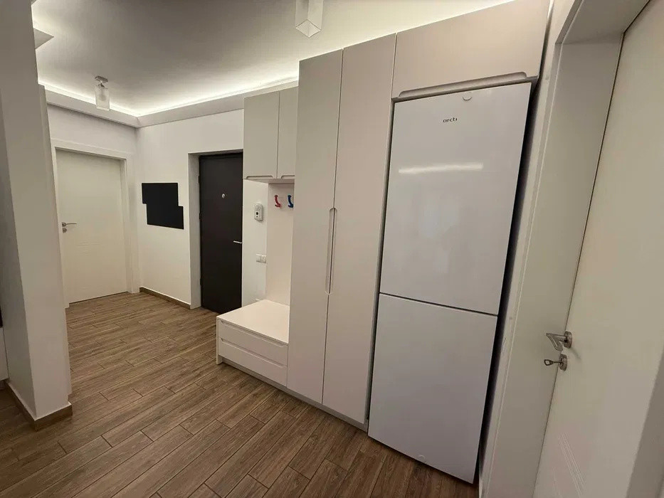 Apartament cu 3 camere, 66 mp, gradina, parcare, zona Terra