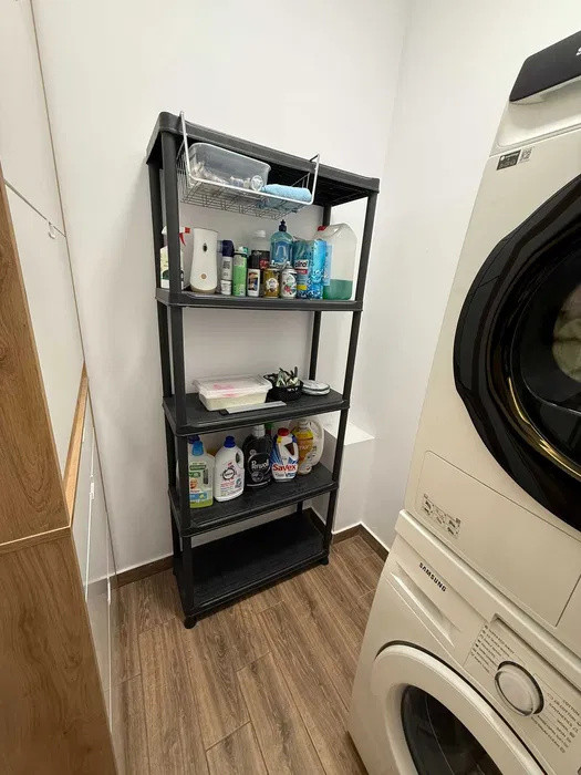 Apartament cu 3 camere, 66 mp, gradina, parcare, zona Terra