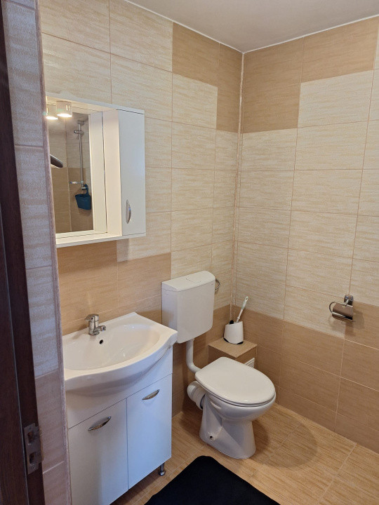 Apartament 2 camere, 48mp, parcare, zona Regal