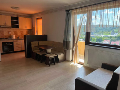 Apartament 2 camere, 48mp, parcare, zona Regal