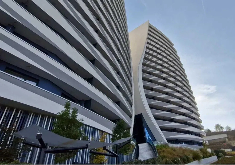 Apartament 2 camere 46 mp,+parcare subterana in complexul Wings, Zorilor