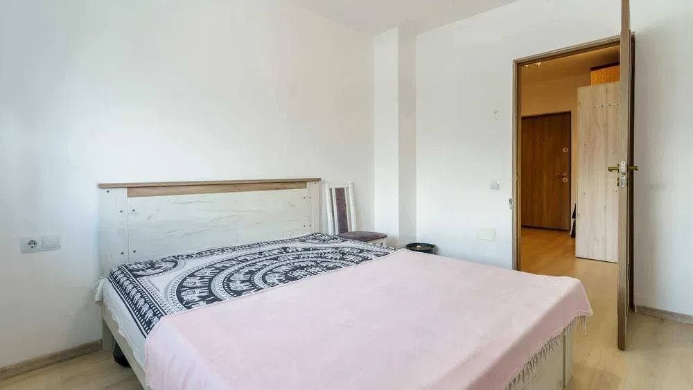 Apartament 3 camere, 60mp+10mp balcon, zona Bulgaria