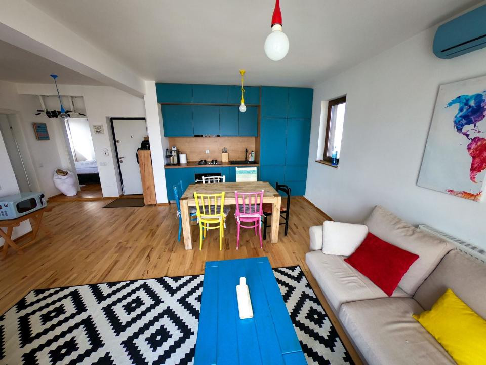 Penthouse 3 camere + 100mp terasa, parcare subterana, in cartierul Intre Lacuri