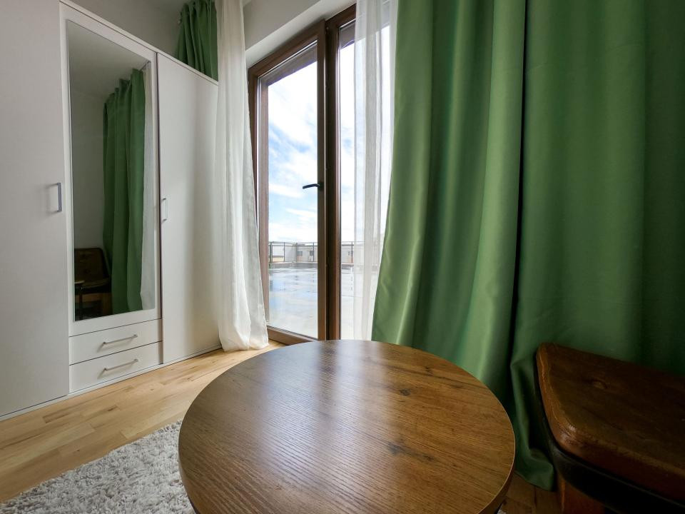 Penthouse 3 camere + 100mp terasa, parcare subterana, in cartierul Intre Lacuri
