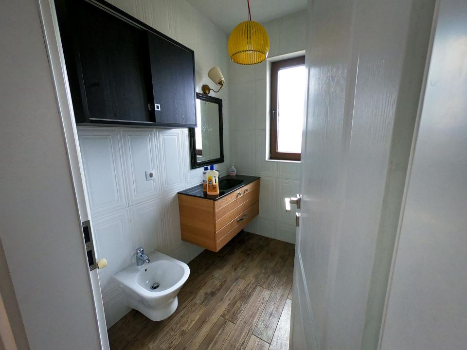 Penthouse 3 camere + 100mp terasa, parcare subterana, in cartierul Intre Lacuri