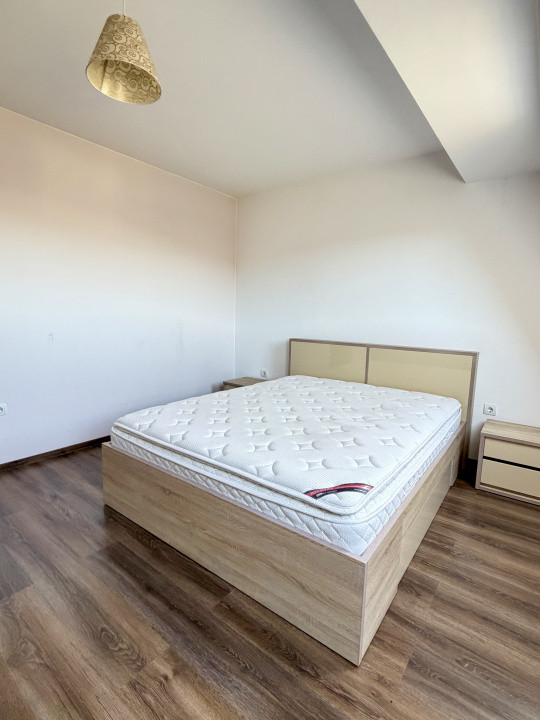 Apartament cu 3 camere de închiriat,parcare,disponibil imediat