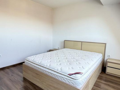 Apartament cu 3 camere de închiriat,parcare,disponibil imediat