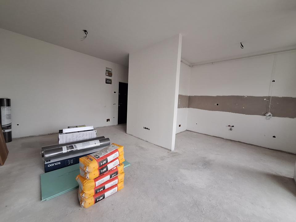 Apartament cu 2 camere, 44,25 mp. balcon, zona Cetatii