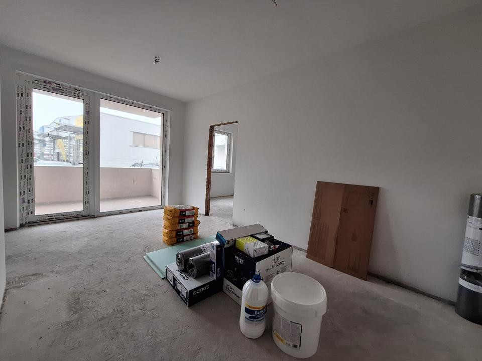 Apartament cu 2 camere, 44,25 mp. balcon, zona Cetatii