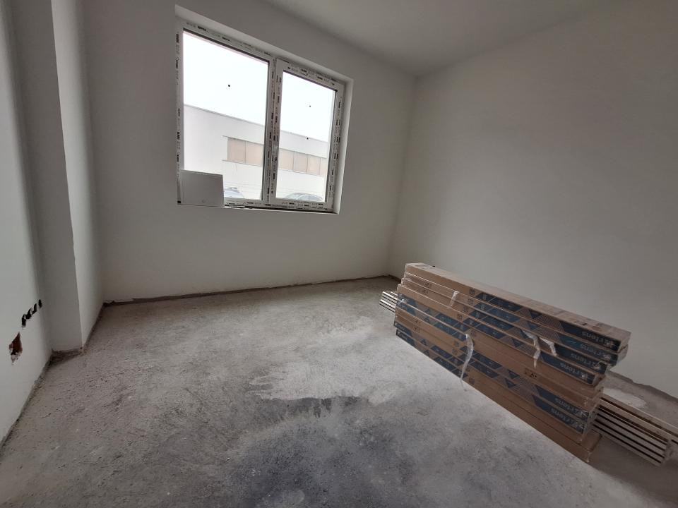 Apartament cu 2 camere, 44,25 mp. balcon, zona Cetatii